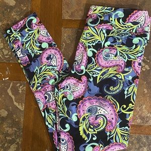 LuLaRoe Leggings, paisley, tall/curvy